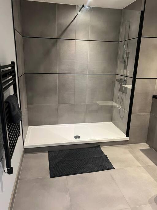 Stunning One Bedroom Apartment London Exterior photo